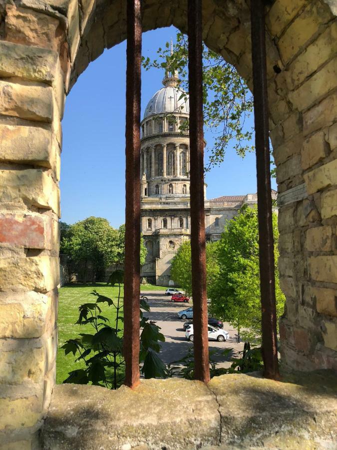 Apartament Aux Pieds De La Cathedrale Boulogne-sur-Mer Zewnętrze zdjęcie