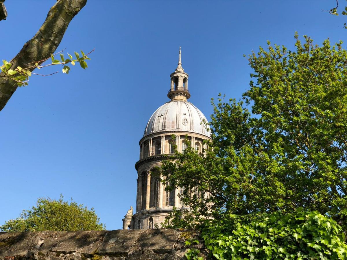 Apartament Aux Pieds De La Cathedrale Boulogne-sur-Mer Zewnętrze zdjęcie